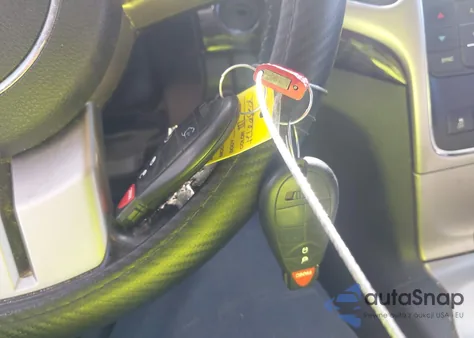 2011 Jeep Grand Cherokee Laredo from USA, damaged, VIN 1J4RR4GG6BC529326